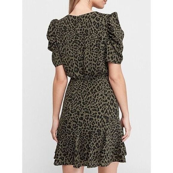 Express Cheetah Mini Dress Size Small Olive Green Animal Print Ruffles Cocktail - Picture 10 of 10